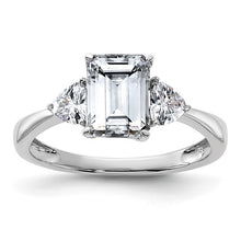 Load image into Gallery viewer, EVETTE - Three Stone Diamond Ring