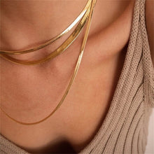 Load image into Gallery viewer, DANNI - Herringbone Chain Necklace 3mm