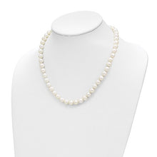 Load image into Gallery viewer, MIRABELLA - Graduated Pearl Freshwater Necklace