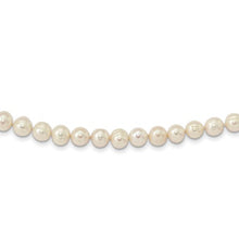 Load image into Gallery viewer, MIRABELLA - Graduated Pearl Freshwater Necklace