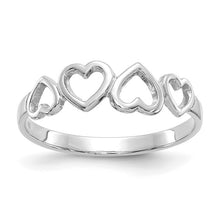 Load image into Gallery viewer, TYRA- Heart Ring