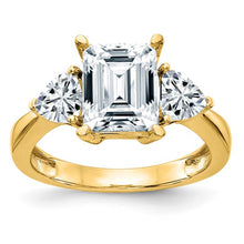Load image into Gallery viewer, EVETTE - Three Stone Diamond Ring Grand
