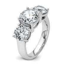 Load image into Gallery viewer, SARINA - Grand Diamond Gold Ring
