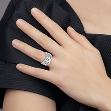 Load image into Gallery viewer, VIVIANA - Bold Dome Ring
