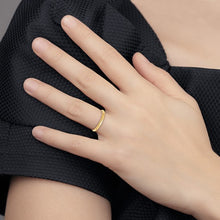 Load image into Gallery viewer, THÉA- The Gold Wedding Band
