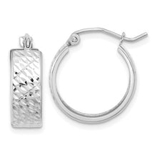 Load image into Gallery viewer, DOMINIQUE - Bold Hoop Earrings Diamond-cut
