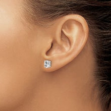 Load image into Gallery viewer, GIGI - Diamond Stud Earrings Oval
