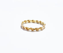 Load image into Gallery viewer, VERA - Twisted Diamond Cut Rope Ring
