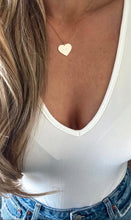 Load image into Gallery viewer, EVE - The Engraved Best Mama Heart Pendant Necklace
